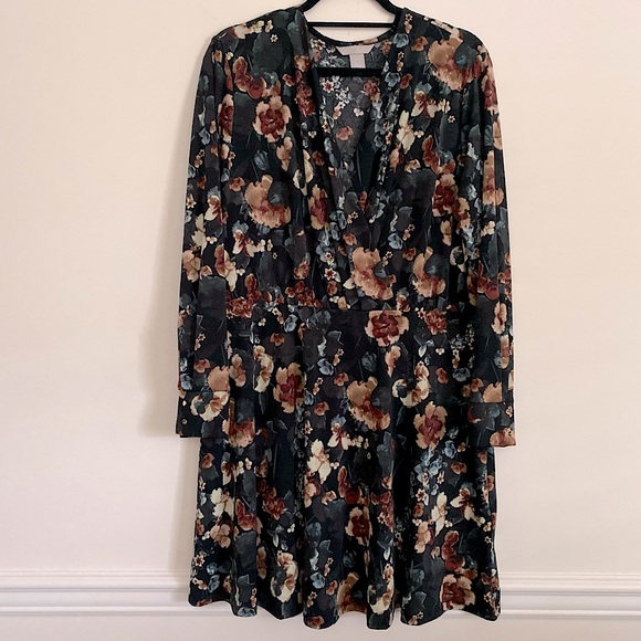 h&m black floral dress long sleeve H&M Floral Bodycon Mini Dress XS Black Pink Long Sleeve Stretch Fitted